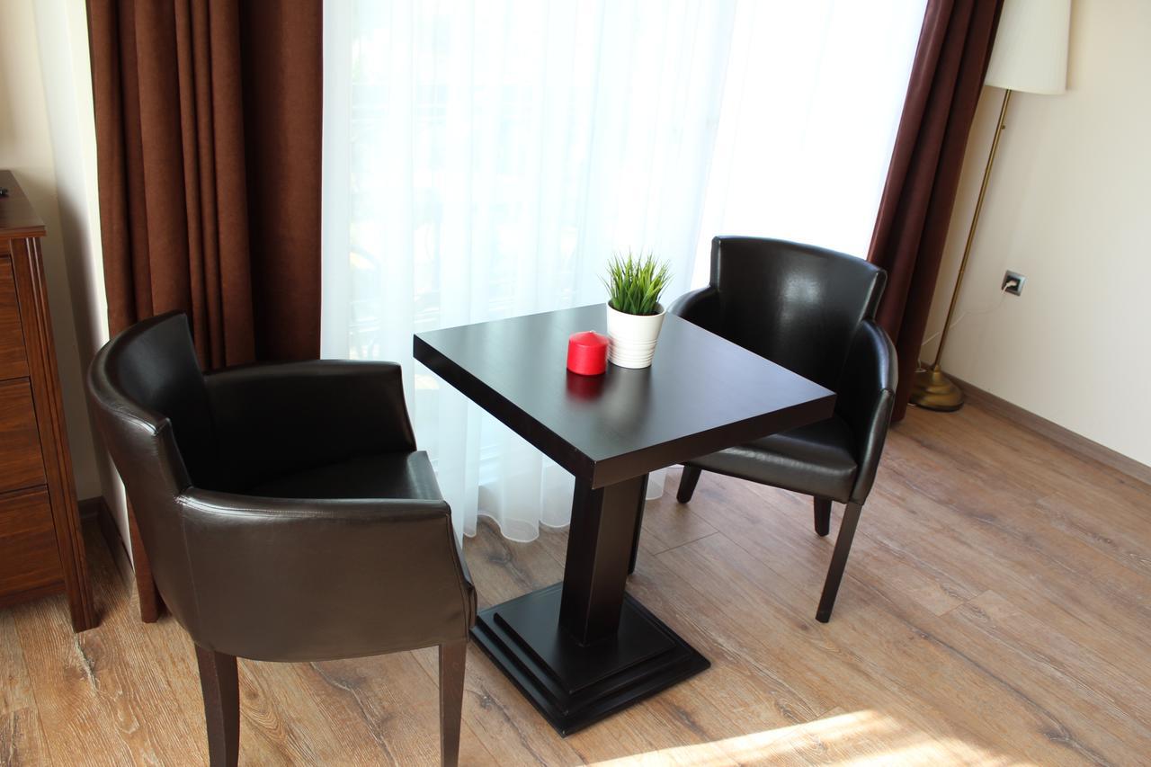 Emma Apartments Bitola Extérieur photo