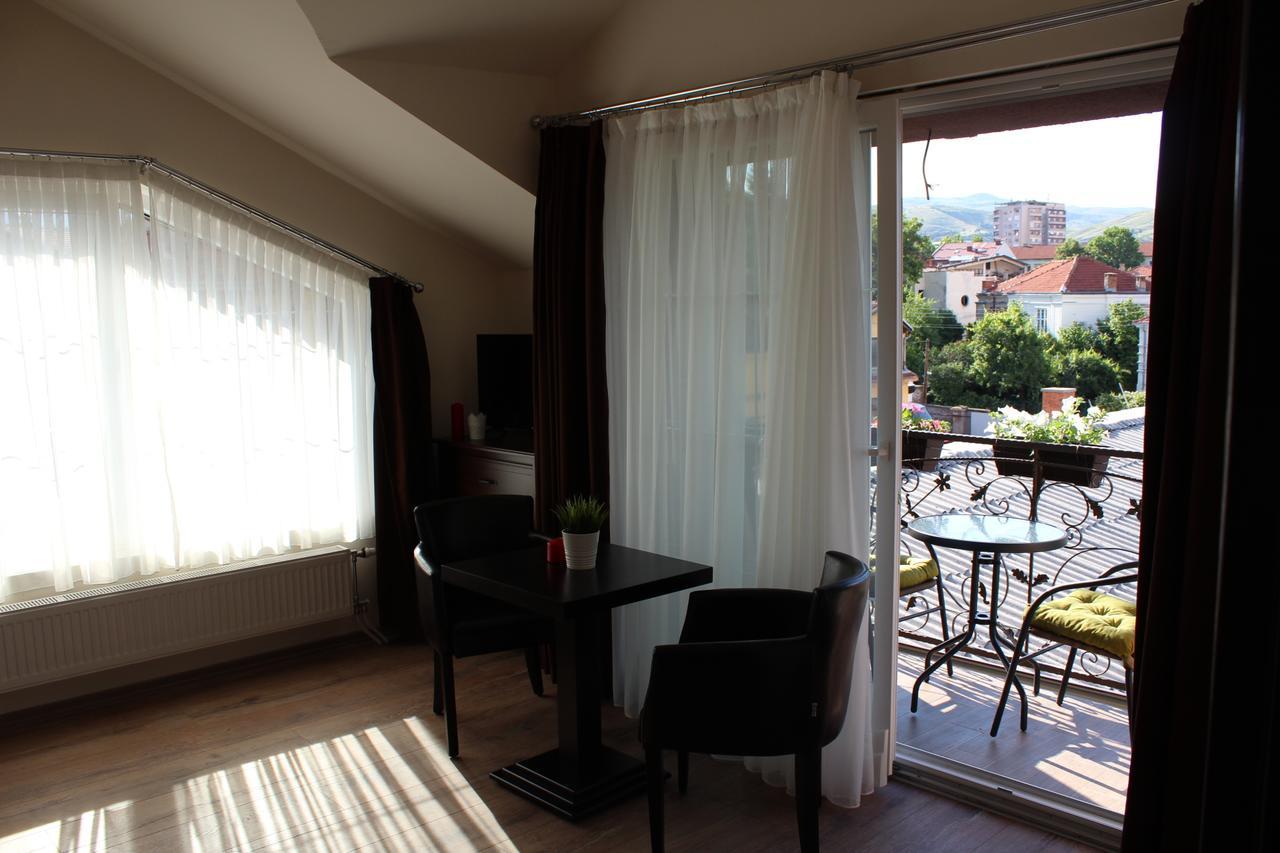 Emma Apartments Bitola Extérieur photo